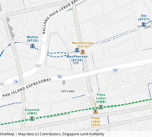 Map of the area around Blk 82B Circuit Rd in Geylang, showing 400 m and 1 km rings and 2 primary schools within 1 km