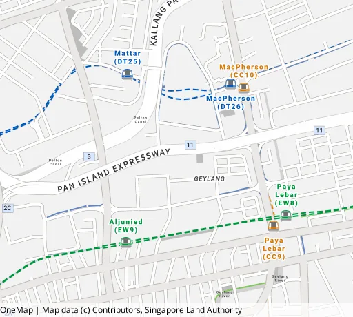 Map of the area around Blk 95 Aljunied Cres in Geylang, showing 400 m and 1 km rings and 2 primary schools within 1 km