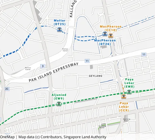 Map of the area around Blk 97 Aljunied Cres in Geylang, showing 400 m and 1 km rings and 2 primary schools within 1 km